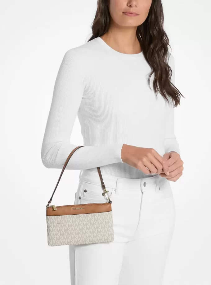 Jet Set Medium Signature Logo Wristlet